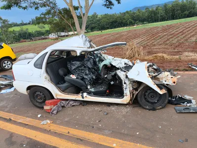 Acidente entre ônibus e carro deixa uma pessoa morta na BR-369