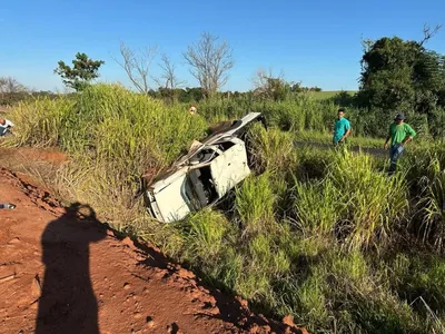 Adolescente morre em grave acidente no Paraná; quatro ficam feridos