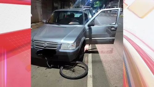Bicicleta foi arrastada por cerca de cinco quarteirões