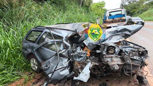 Colisão frontal ocorreu no sábado