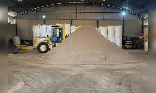 Operação apreende mais de 900 t de farinha animal “batizada” em Arapongas