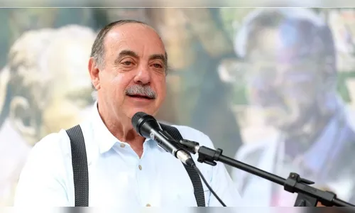 Prefeito de BH tem parada cardiorrespiratória e está em estado grave