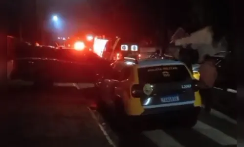 Casal fica ferido após incêndio em residência no Jardim Ponta Grossa