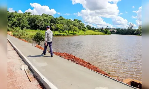 Apucarana é a 2ª cidade do País que mais oferta calçadas sem obstáculos, diz IBGE