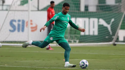 O jogador Murilo, do Palmeiras, que enfrenta Botafogo neste domingo