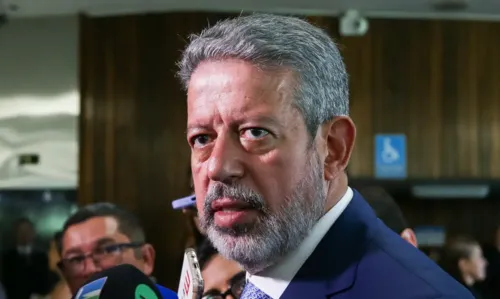 O presidente da Câmara dos Deputados, Hugo Motta, anunciou nesta quinta-feira (3) o deputado Arthur Lira (PP/AL), ex-presidente da Câmara, como relator do projeto de lei