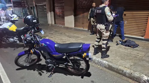 Prisão aconteceu na noite desta terça-feira (25)