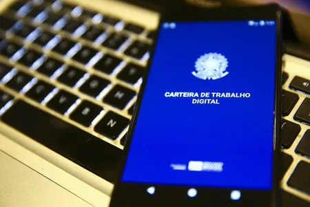 Segundo fontes do Ministério do Trabalho, o problema é causado pela alta demanda de acessos