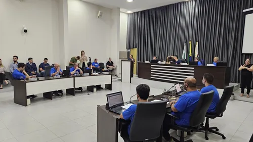 Sessão da Câmara de Apucarana