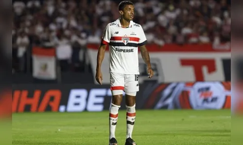 Jogador do São Paulo vai para o hospital com tromboembolismo pulmonar