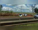 Veículos presos em cratera e canaleta são flagrados na BR-369