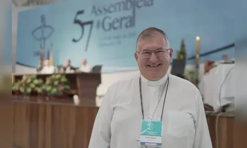 Papa Leão XIV aceita renúncia de dom Edmar Peron, bispo de Paranaguá