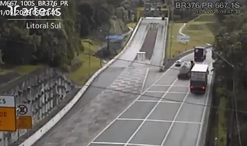 Flagrante foi registrado por câmera de segurança