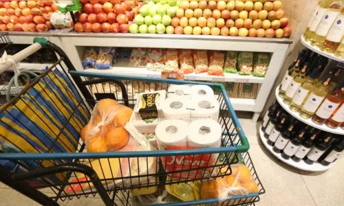 Inflação prévia de abril é de 0,43%, com alta causada por alimentos