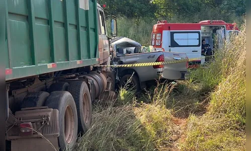Acidente em Goiás mata sogros do deputado estadual Requião Filho, do PR