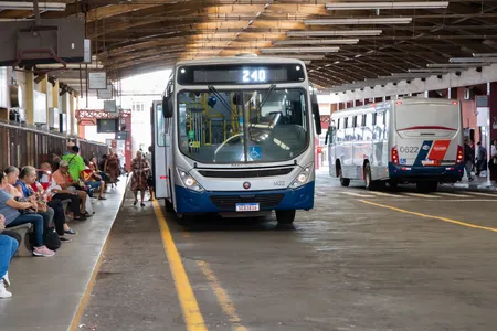 Última saída do terminal será às 21h40 e não mais às 20h30