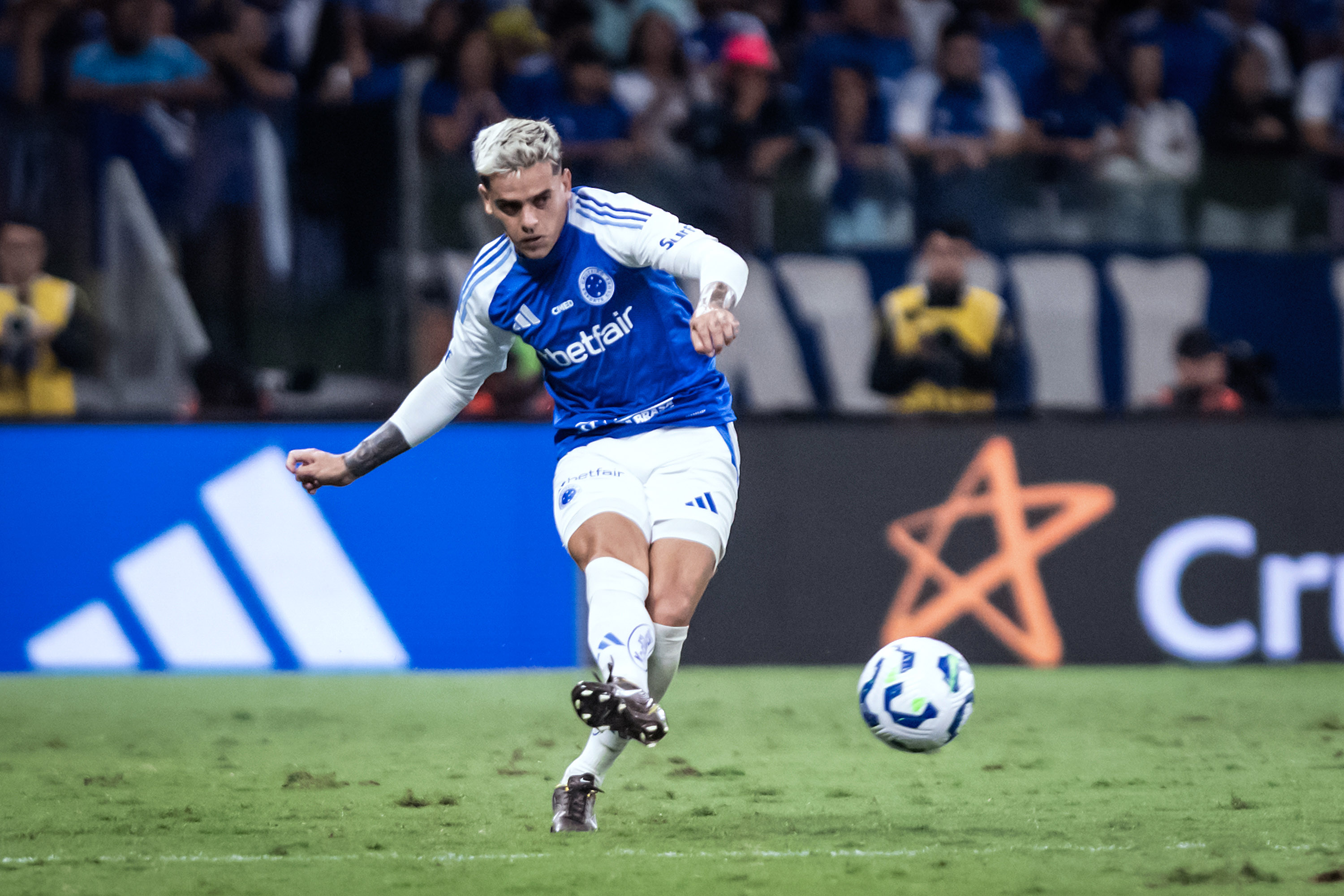 Confira o Confronto Empolgante entre Vila Nova e Cruzeiro na Copa do Brasil