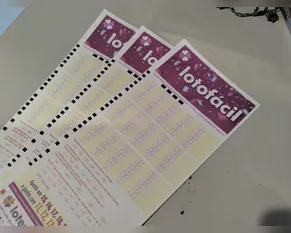 Veja o resultado da Lotofácil concurso 3807 deste domingo (18)