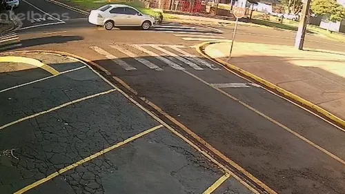 A Polícia Militar esteve no local e deve realizar boletim de ocorrência
