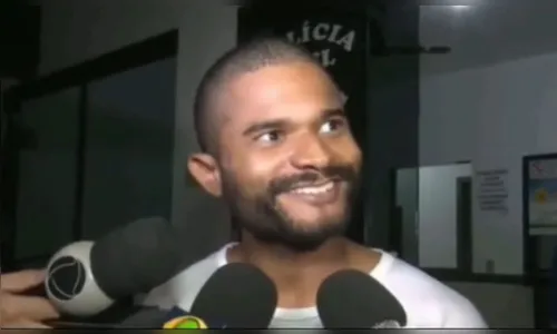 Homem que arrancou o coração da tia e entregou para prima recebe alta