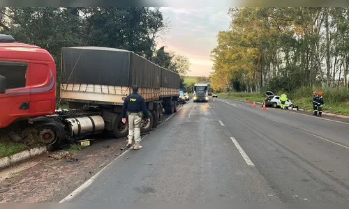 Dois morrem após colisão frontal nesta sexta-feira em Nova Londrina