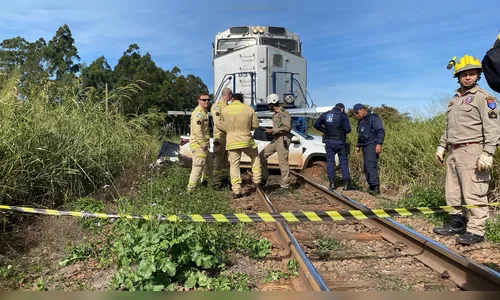 Pai e filha são as vítimas de acidente em Califórnia; homem morreu no local
