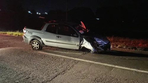Acidente ocorreu na noite desta terça-feira (17)