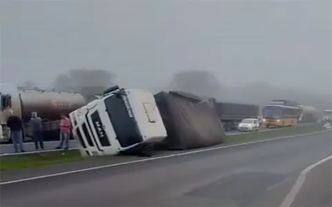 Adolescente atravessava a pista para ir ao colégio