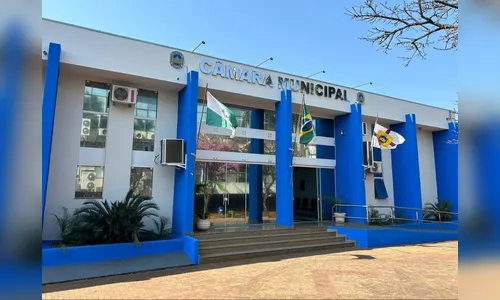 Câmara publica nota de retratação após episódio envolvendo professor