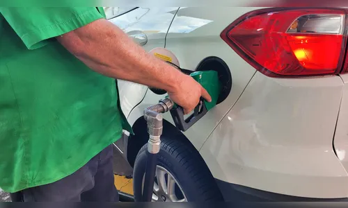 Petrobras reduz em 5,6% preços de gasolina para distribuidoras