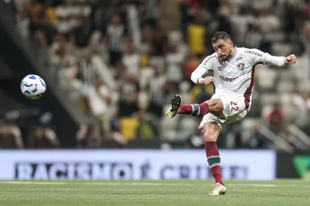 Fluminense recebe o Once Caldas em duelo direto pela liderança do Grupo F da Sul-Americana. Clima de expectativa alta e casa cheia!