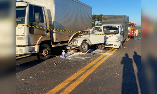 Trabalhador é atropelado em acidente com oito veículos no Paraná