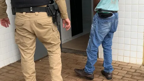 Homem preso por fazer sexo com galinhas é investigado em Cascavel