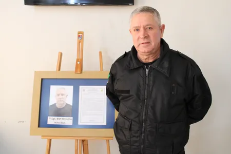 O momento foi marcado pela homenagem ao 1º Sargento BM RR Hélio Francisco Soares