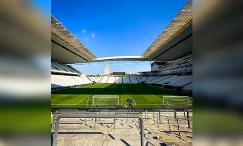 Onde assistir ao vivo Corinthians x Vitória neste domingo (1)