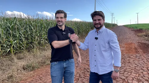 Prefeitos firmaram compromisso para pavimentar 17 km da estrada que liga Arapongas e Londrina