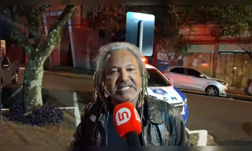 Professor retirado da Câmara com 