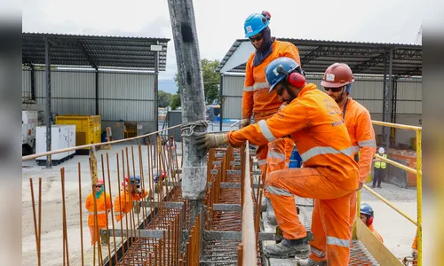 Quem busca uma vaga deve procurar a Agência do Trabalhador do seu município