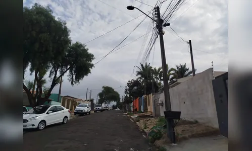 Moradores reclamam de falta de energia em bairros de Apucarana