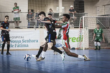 Times se enfrentaram no Ginásio de Esportes 25 de Julho