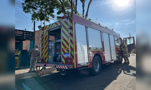 
							Incêndio atinge residência no Parque Bela Vista em Apucarana
						
						