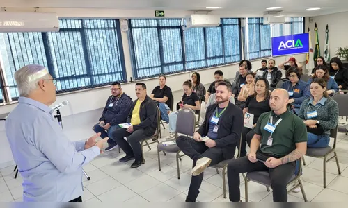 
							Empresários participam de palestra sobre fidelização de clientes
						
						