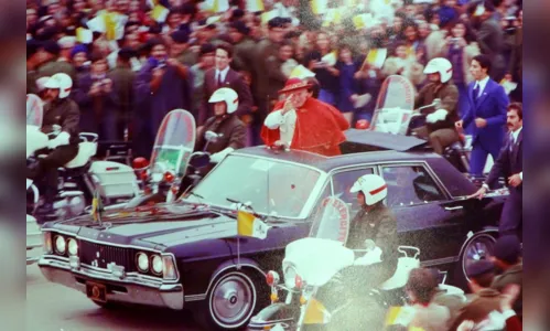 
							Há 45 anos, Papa João Paulo II reuniu a maior multidão do Paraná
						
						