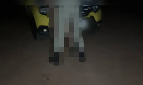 
							Mulher posta vídeo fazendo sexo com PM no capô de viatura no Paraná
						
						