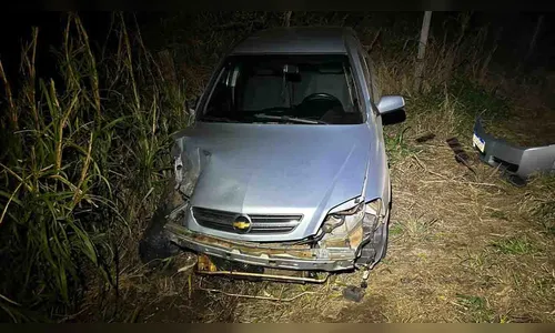 
							Colisão frontal deixa um ferido na PR-487 em Cândido de Abreu
						
						