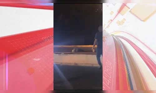 
							Pedestre é atropelado na PR-444 em Arapongas; veja vídeo
						
						