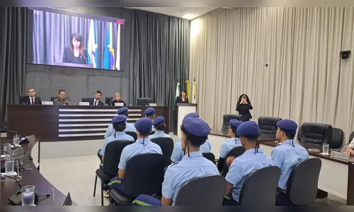 
							Câmara de Vereadores realiza posse do Parlamento Jovem de Apucarana
						
						