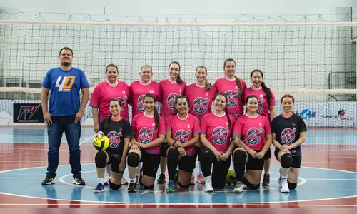 
							Vênus Vôlei: Time feminino de Apucarana une esporte e solidariedade
						
						