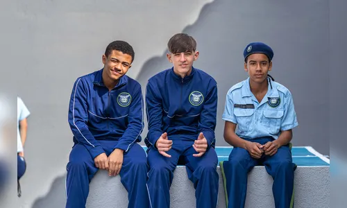 
							Governo do PR propõe lei para levar modelo cívico-militar aos colégios de tempo integral
						
						