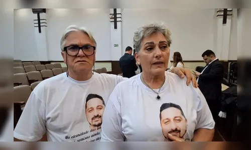 
							Empresário que matou homem que olhou por muro é condenado a 19 anos de prisão no PR
						
						